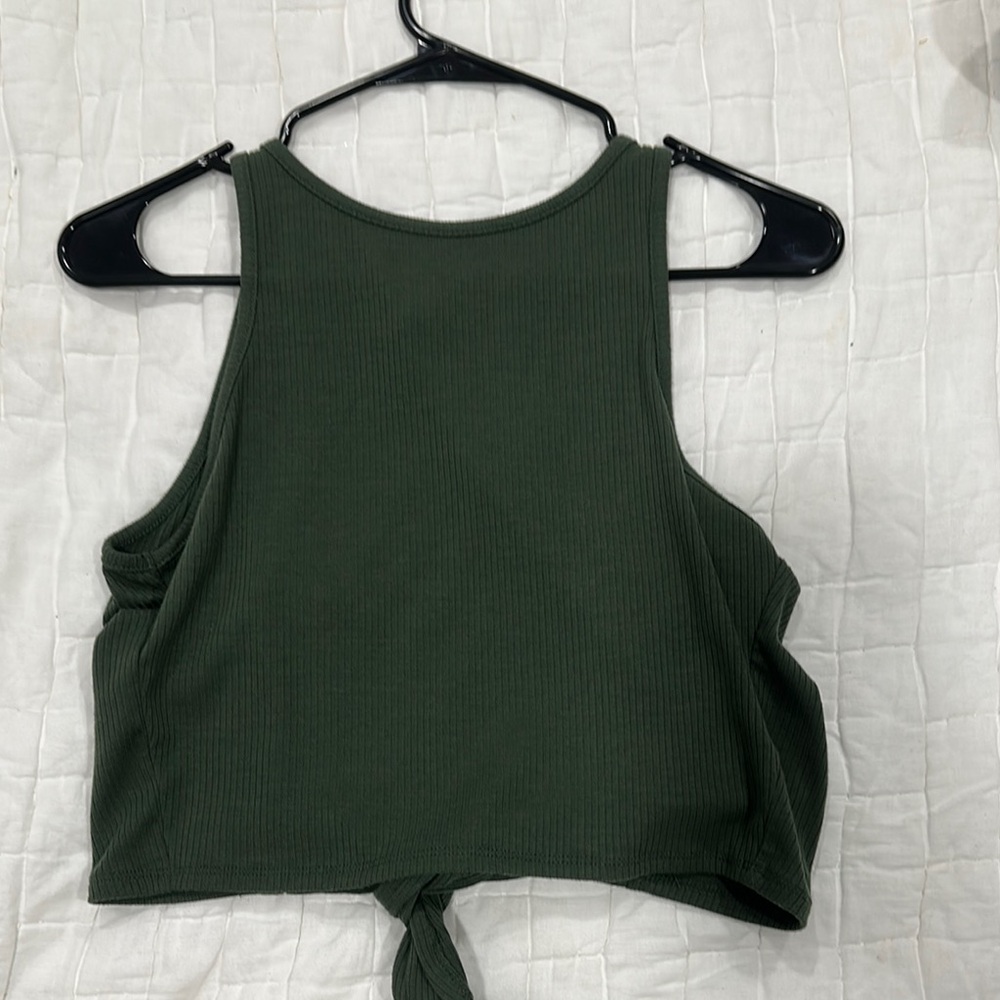 Green crop top